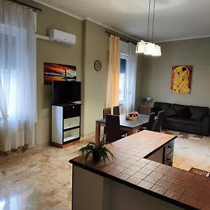 https://appartamento-ai-giardini.palermohotels.org