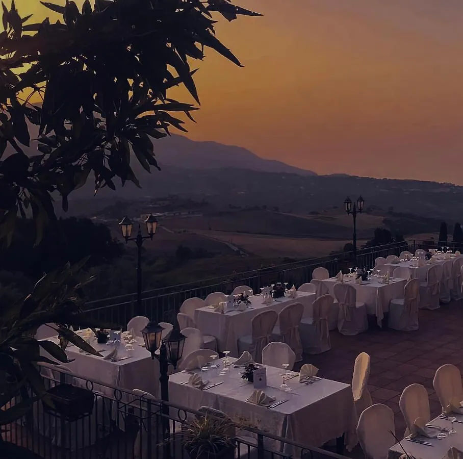 Landhaus Villa Rica Patti Italien